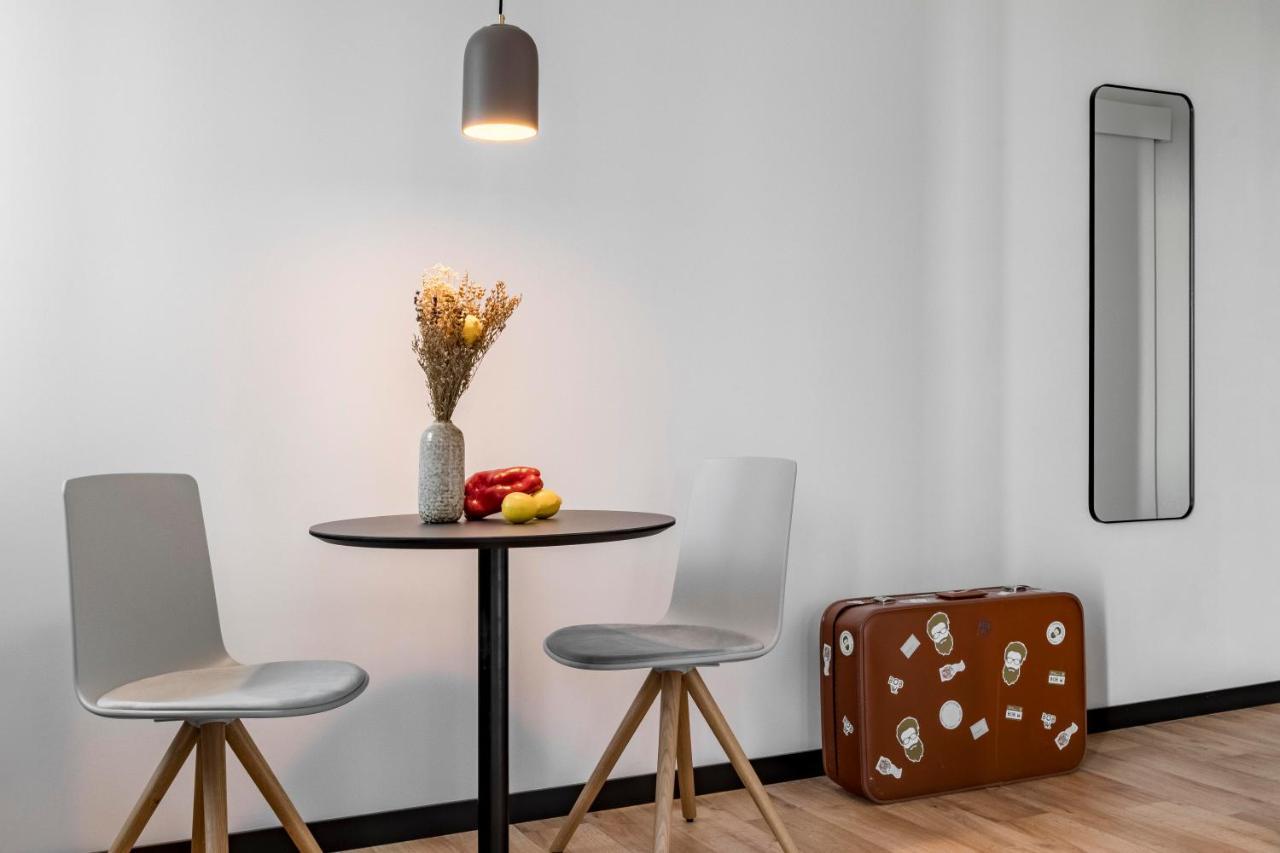 Aparthotel Bob W Arte Madryt Zewnętrze zdjęcie