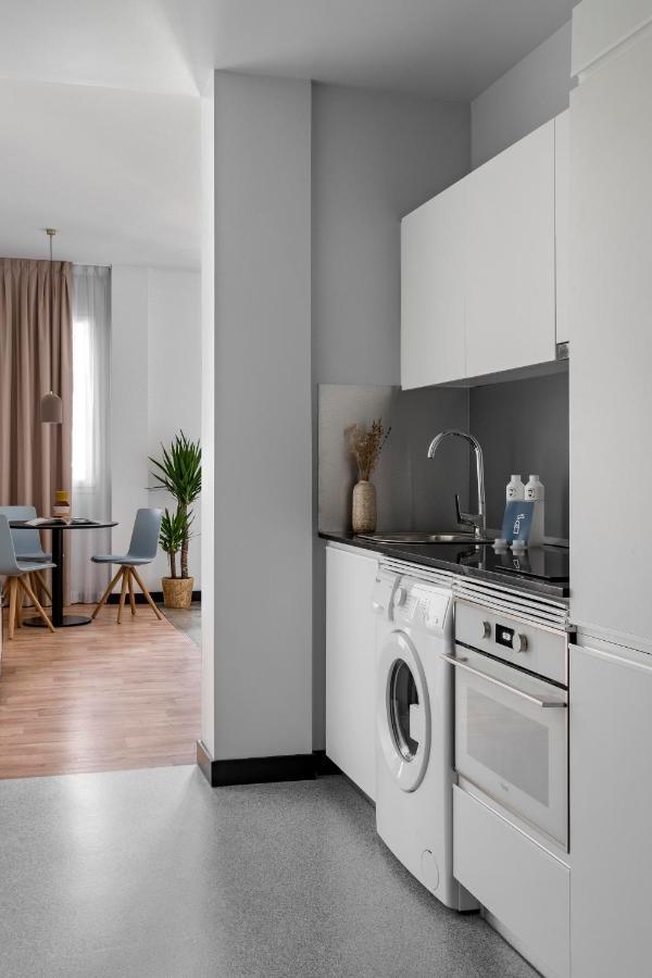 Aparthotel Bob W Arte Madryt Zewnętrze zdjęcie